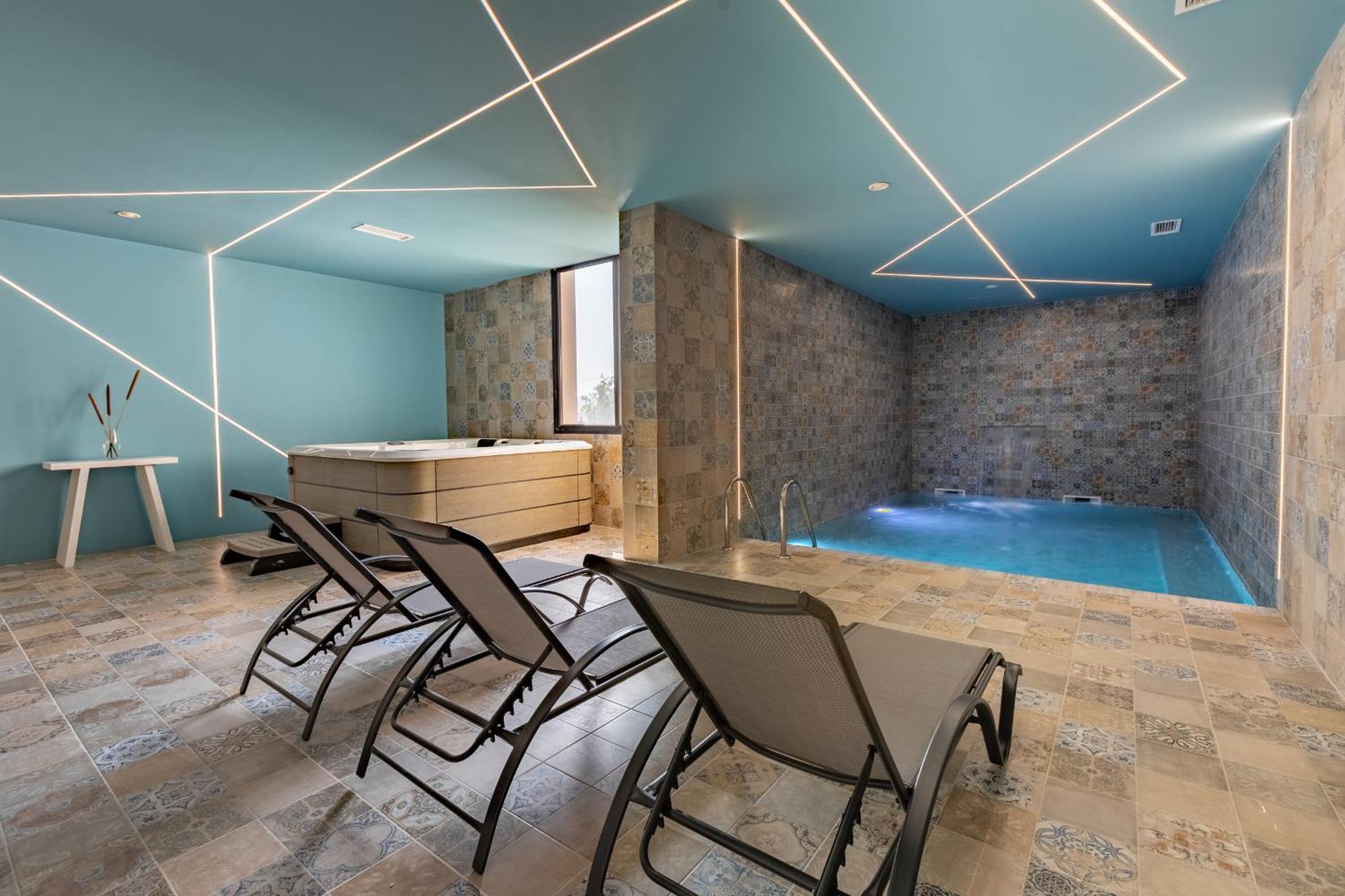 Hotel Ben Aouda & Spa Tipaza Bagian luar foto